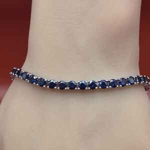 Sterling Silver Sapphire Bracelet. 8"